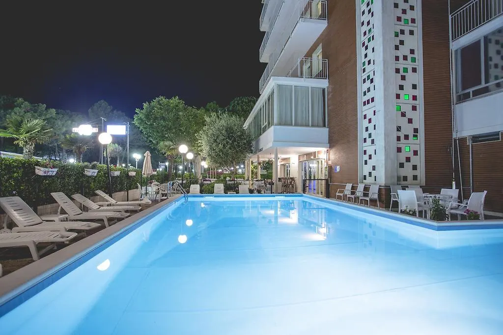 Hotel Ridolfi Milano Marittima 3*,