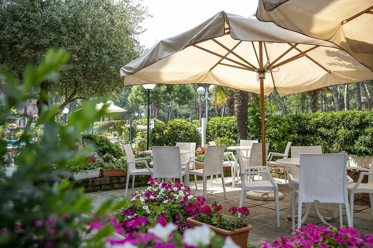 Hotel Ridolfi Milano Marittima 3*,